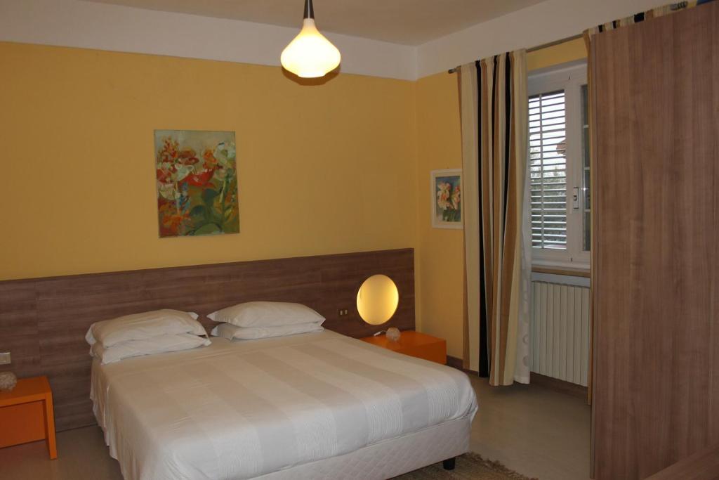 Country-House Pecora Nera Guest House Mosciano SantʼAngelo Cameră foto
