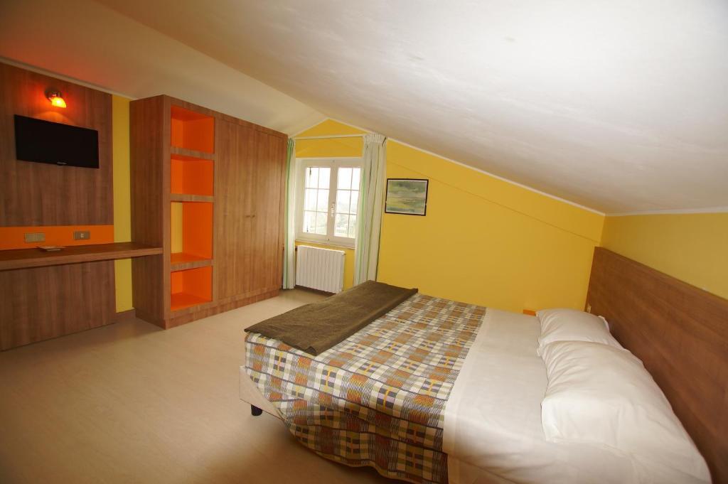 Country-House Pecora Nera Guest House Mosciano SantʼAngelo Exterior foto